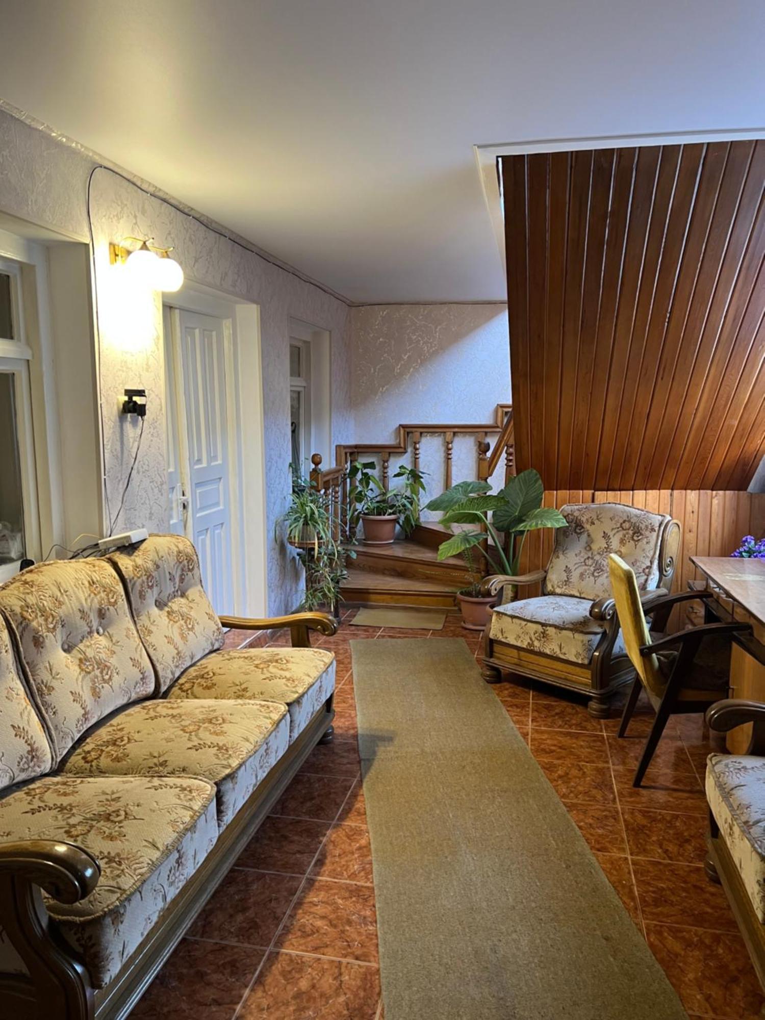 תלאווי Guesthouse Lilia &Wine Celler מראה חיצוני תמונה